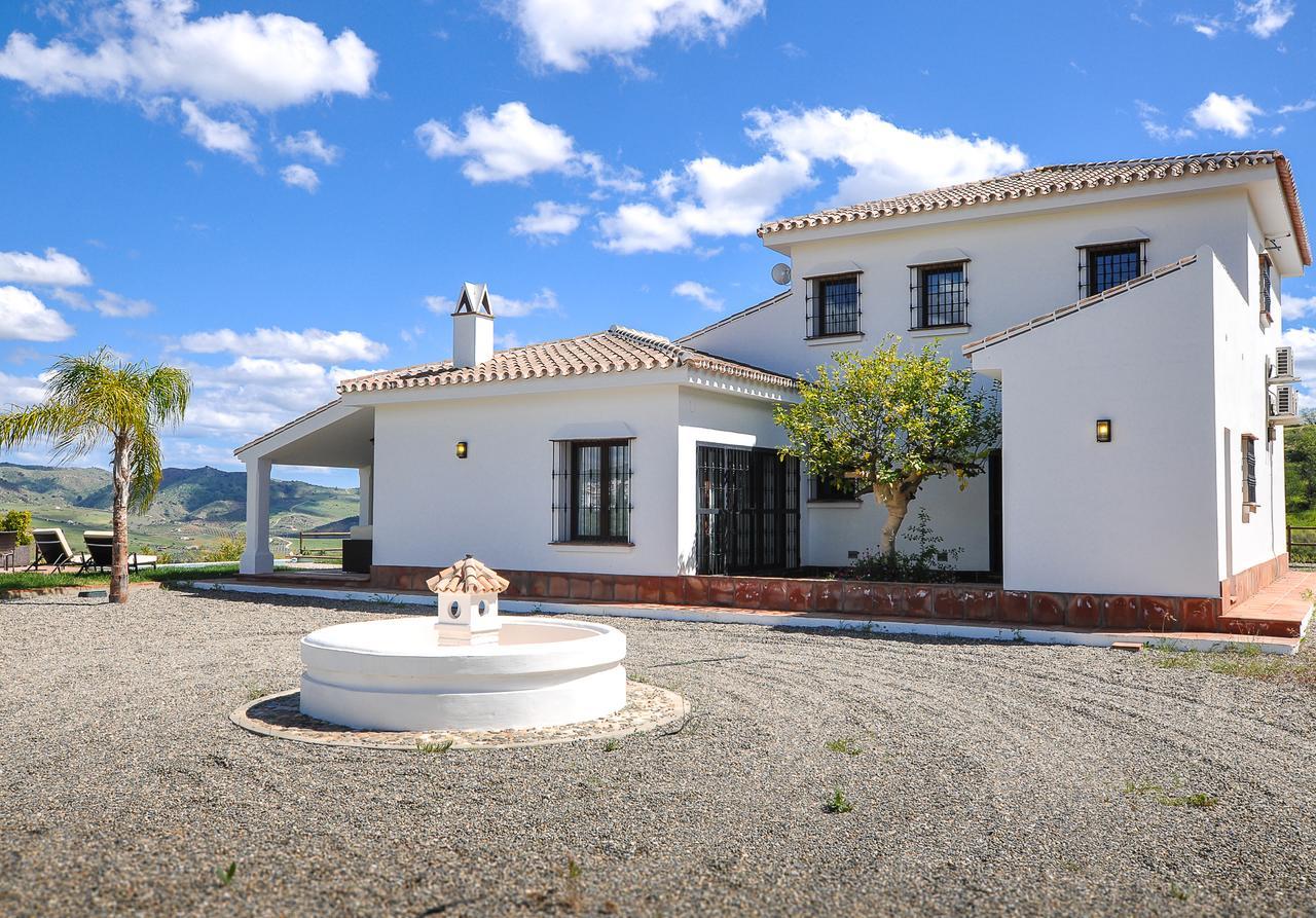 El Capricho Villa Rural Caminito Del Rey アロラ エクステリア 写真