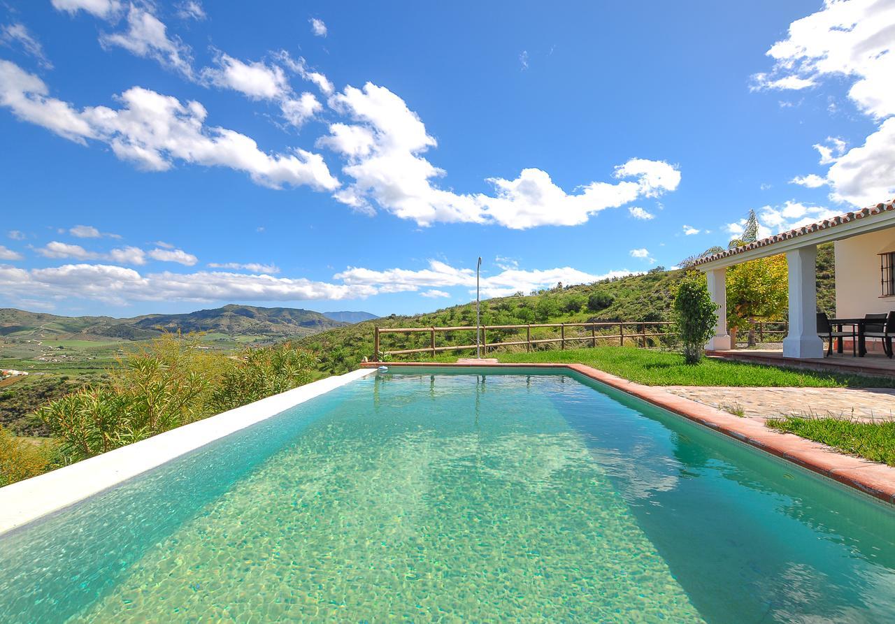 El Capricho Villa Rural Caminito Del Rey アロラ エクステリア 写真